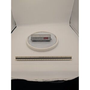 Swift Refrigerator Line SRLX 4226 HO Scale Silver Boxcar Reefer Train Car
